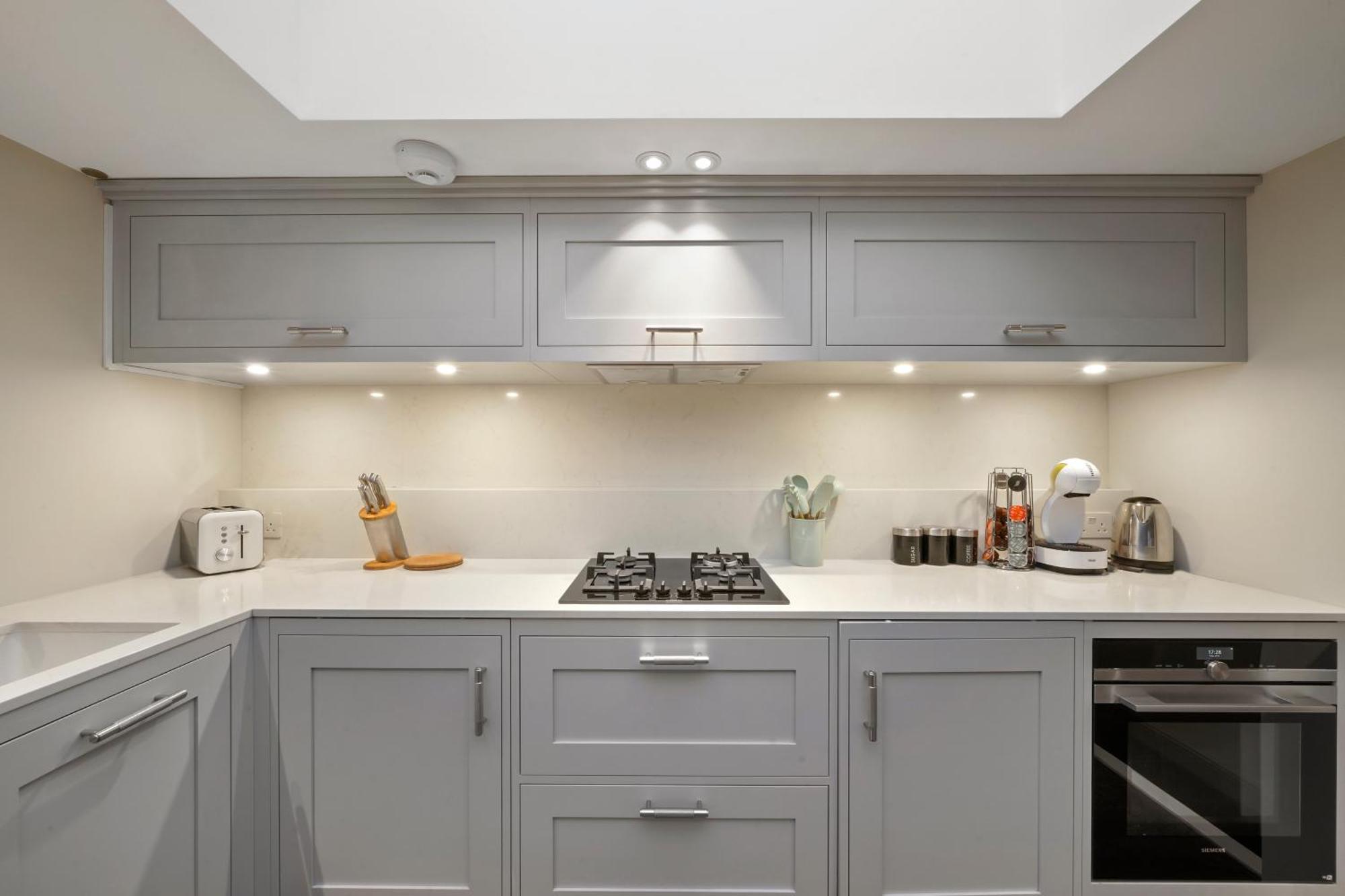 2 Bed Lux Apartments Near Central London Free Wifi By City Stay Aparts London Kültér fotó