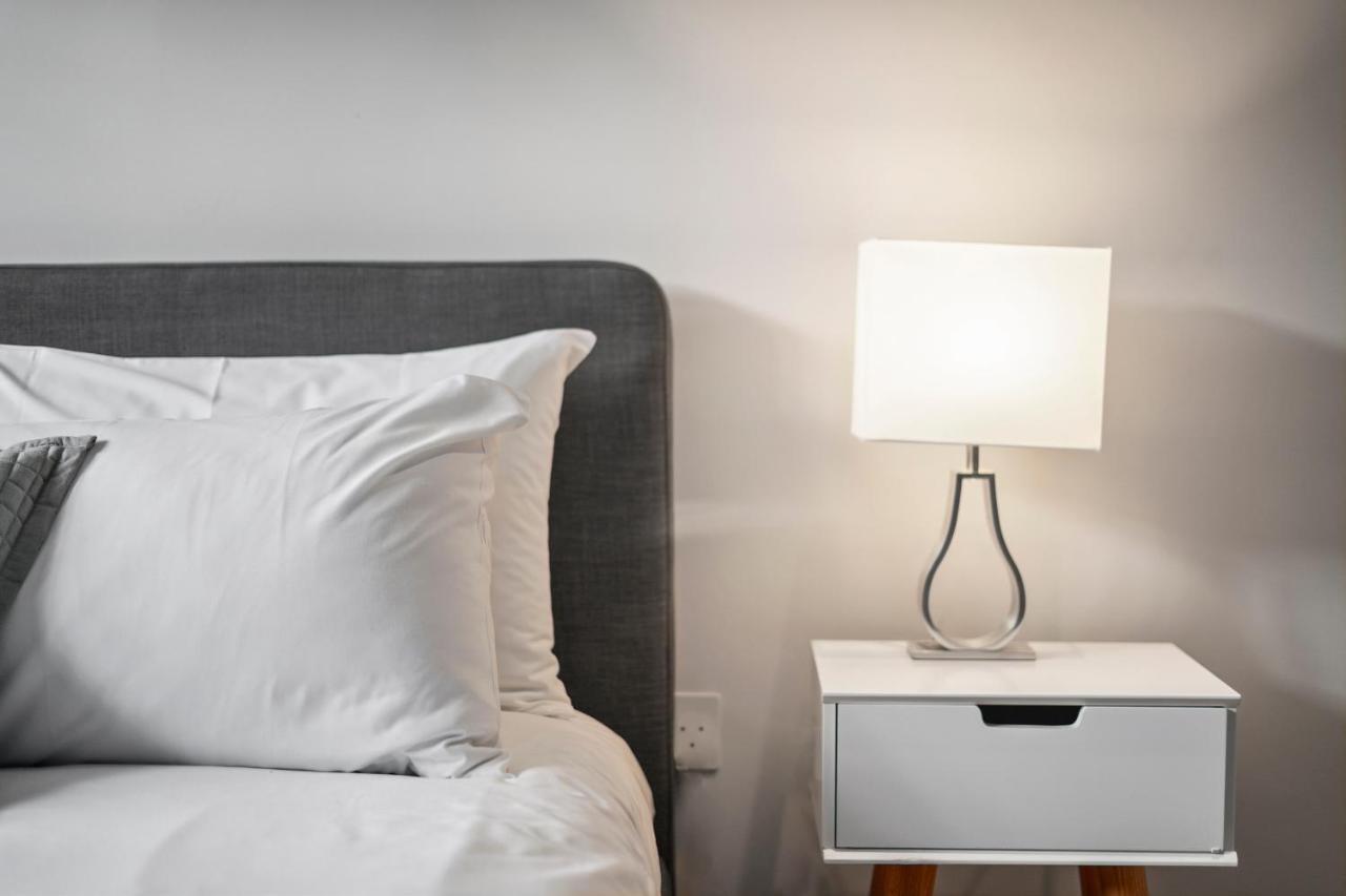 2 Bed Lux Apartments Near Central London Free Wifi By City Stay Aparts London Kültér fotó
